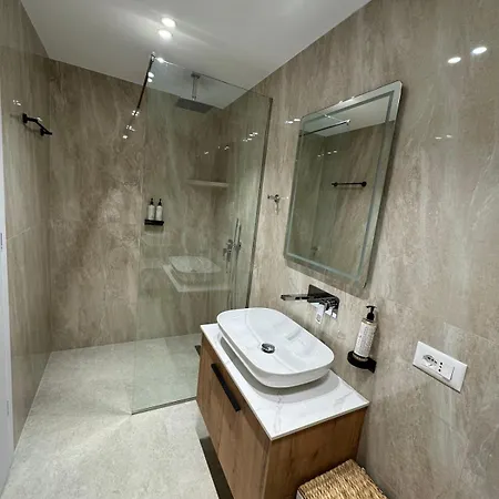 Apartamento Steps From The